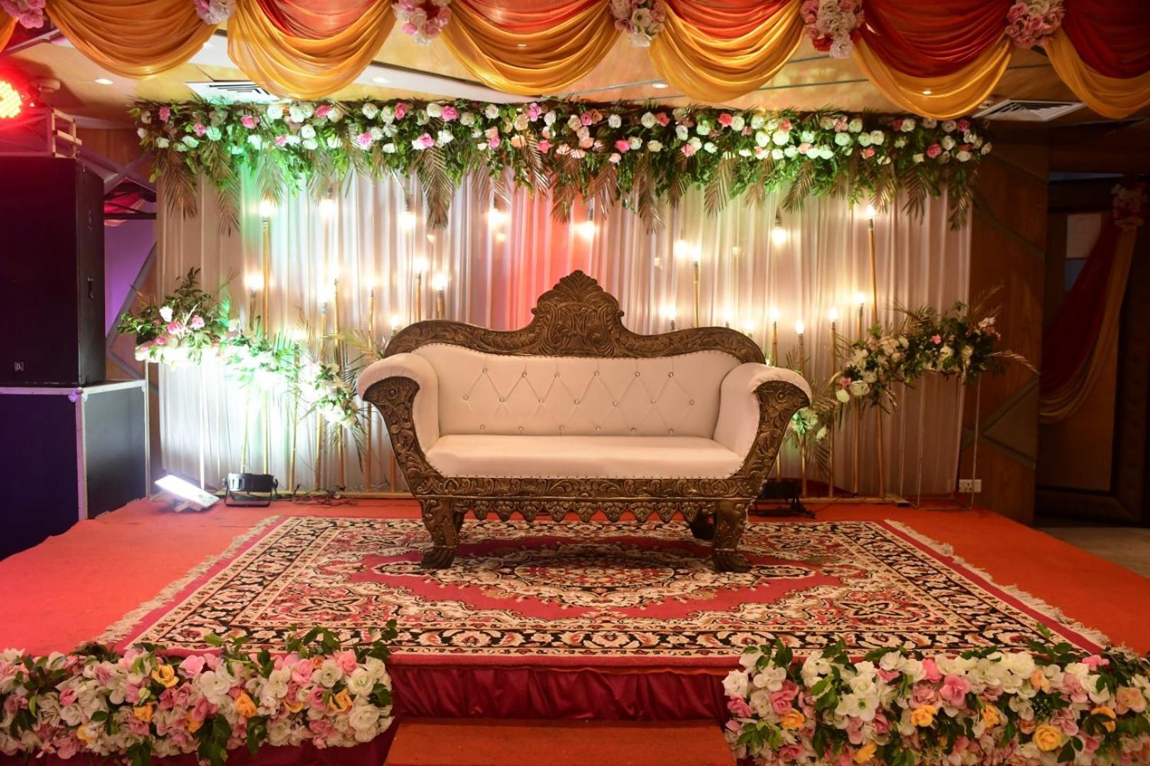 Hotel Gurveer Royal Лакхнау Экстерьер фото